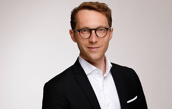 Maximilian Forster – Rechtsanwalt bei Labbé und Partner